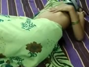 Indische Reife Frau ficken In Sexy Saree