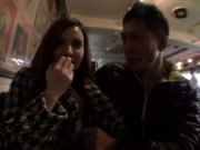 Rola Takizawa Blowjob im Restaurant und WC